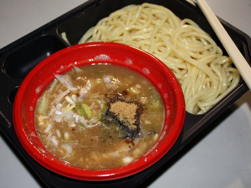 ϻ�Ҽ˥��饷�å�