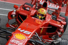Valentino Rossi Ferrari F2008 test