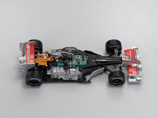 Kyosho MiniZ F1 - Lewis Hamilton Vodafone Special Edition