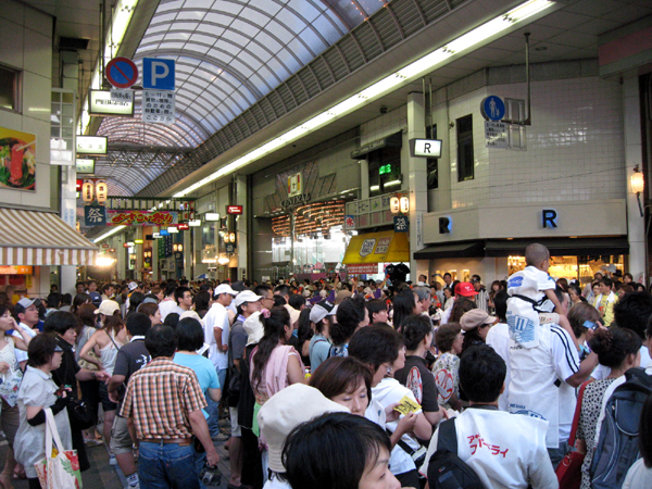 高知の「よさこい祭り」