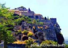 gordes��C)kimiko.botti