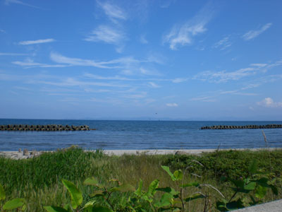 蟹田の空