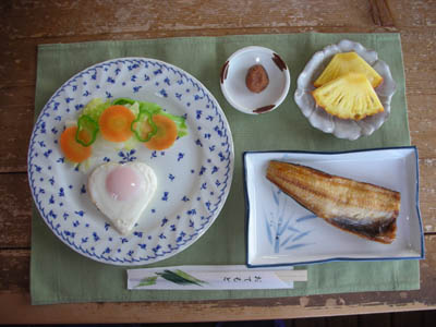 朝食