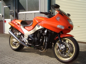 ���ľò��X ZZR1100