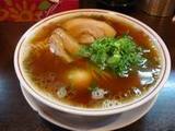 金久右衛門さんの紅しょうゆらーめん