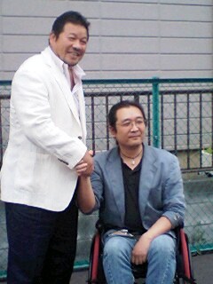 藤波辰爾さんと握手