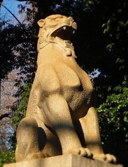 靖国神社の狛犬