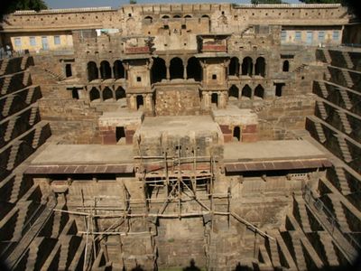 ���ʤ��餱�Υ���ɤΰ�͡�Chand Baori��05