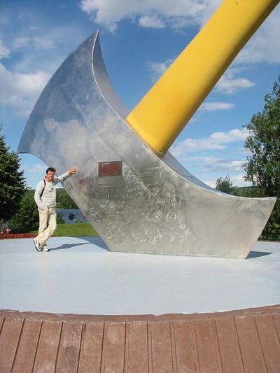 32.World biggest Axe���������礭�����
