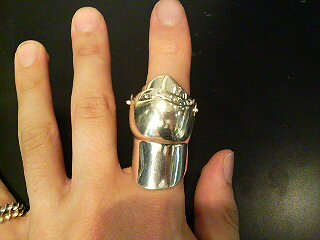 Vivienne Westwood ナックルリング | 名古屋のアクセサリー Vivienne Westwood ナックルリング | 名古屋のアクセサリー