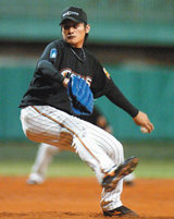台灣球界イチのサウスポーです(揉み手で)