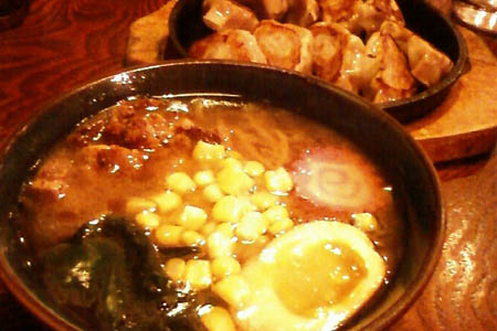 お子様ラーメンと餃子