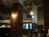 ほとり店内2