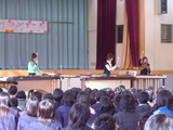 3人
