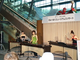 3人