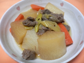 牛筋と大根の煮物