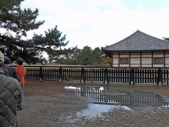 仮金堂 1