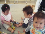 3人
