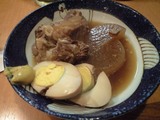 20090102豚軟骨と大根玉子の煮物