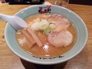 醤油ラーメン