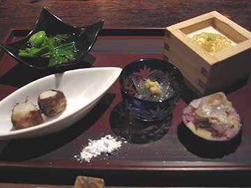 天青とみやじ豚:前菜 お浸し 枡豆腐 黒米寿司 生しらす