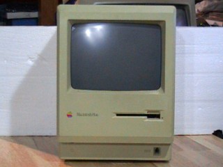 MAC_PLUS.jpg