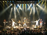 Live��