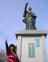 2c133560.jpg