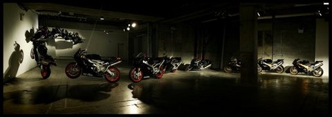stopaction-12-aprilia-diventano-arte-a-new-york_1