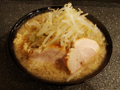 豚醤油ラーメン