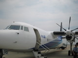 プロペラ飛行機