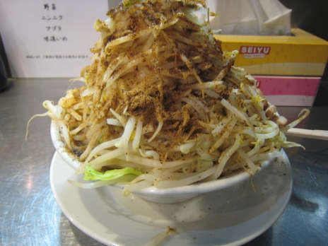 らーめん大下高井戸店200810斜めから