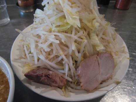 らーめん大DAI本郷店2009年7回目麺のお皿