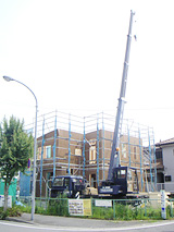 040723 建て方二日目(1)