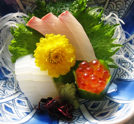 刺身（間八　烏賊　いくら）