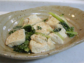 豆腐としろ菜の炒め物