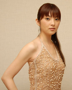090527_田中麗奈_02
