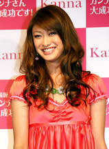 <山田優>小栗旬との交際「順調です」