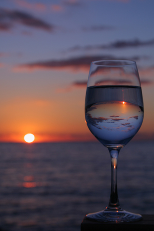 ワイングラスの夕日-2