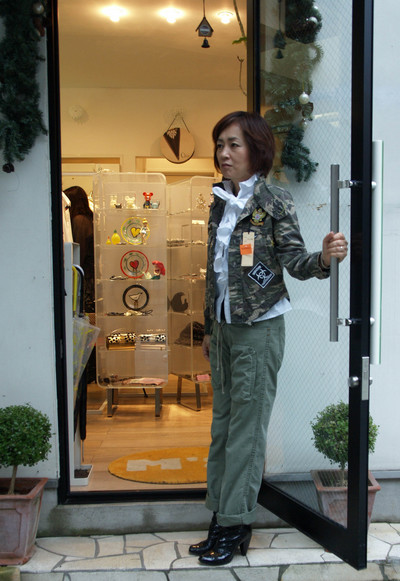 21