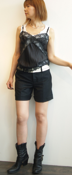 830871 ショトパンツ ¥18690