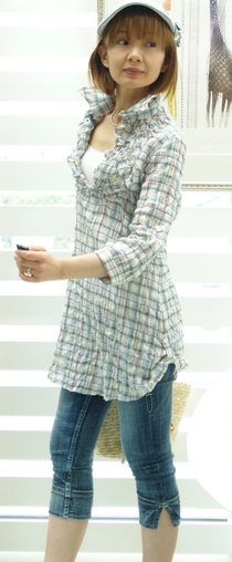 �̎�r-