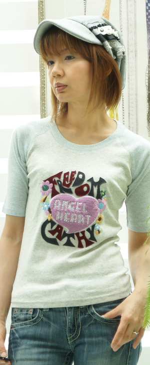 キャサリンハーネル Tシャツ