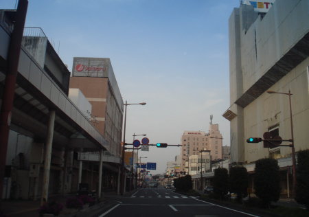 �Ծ��
