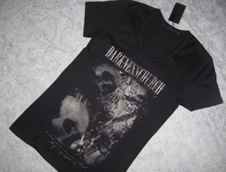 FUGAのTシャツ