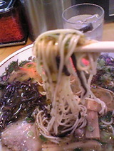 九州筑豊ラーメン 山小屋 黒マー油ラーメン5