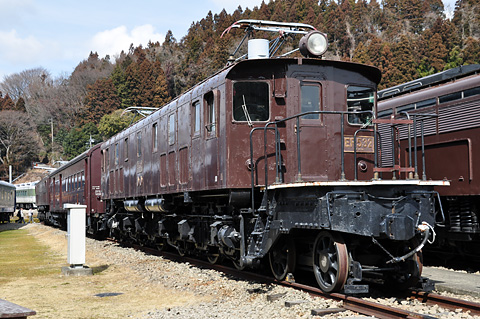 EF53-2＠横川鉄道文化むら