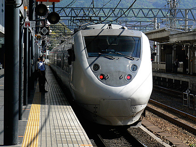 681系特急サンダーバード＠京都