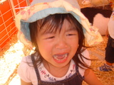 泣く~~~