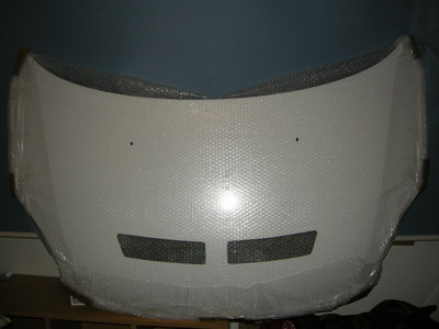 ダンボールの中身はこんなものでした。